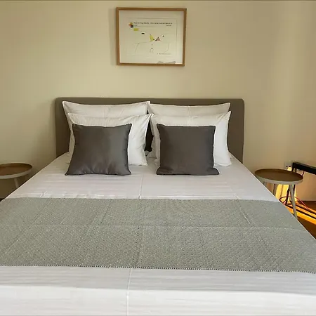 Two Bedroom Student Square Belgrad