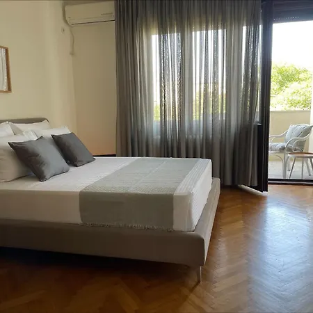 Two Bedroom Student Square