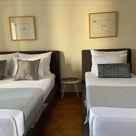 Apartament Two Bedroom Student Square *